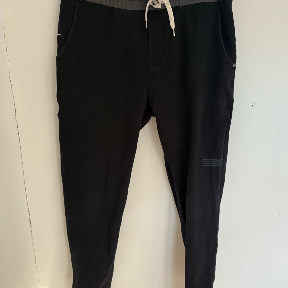 Vuori Black Joggers with Gray Waistband